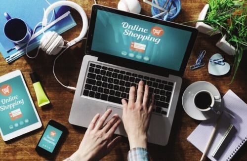 最后來(lái)說(shuō)一個(gè)正能量的故事，一個(gè)關(guān)于兩代人理性消費(fèi)理性投資的故事。